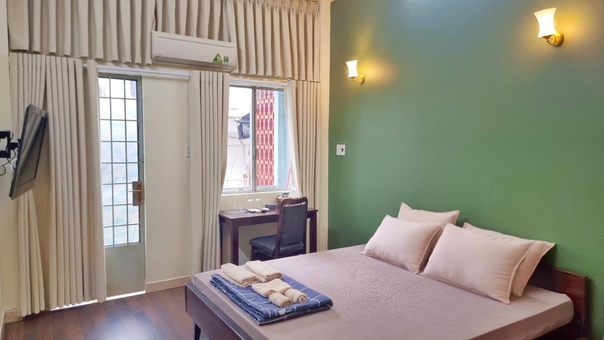 胡志明市 Paulatim House Saigon酒店 外观 照片